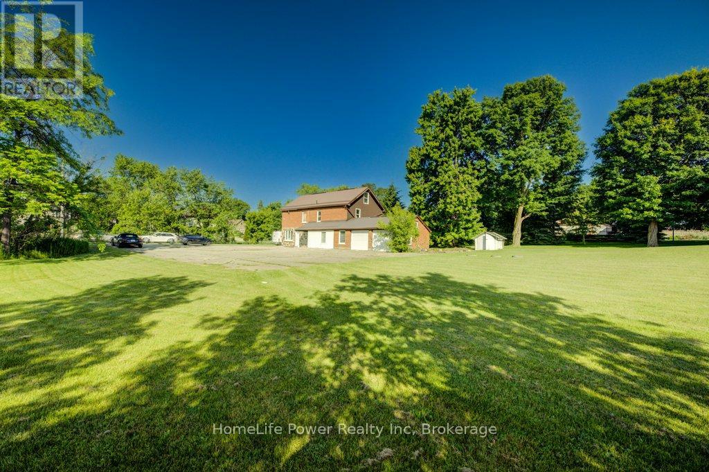 59 Queen Street, Puslinch, Ontario  N0B 2C0 - Photo 21 - X12275178