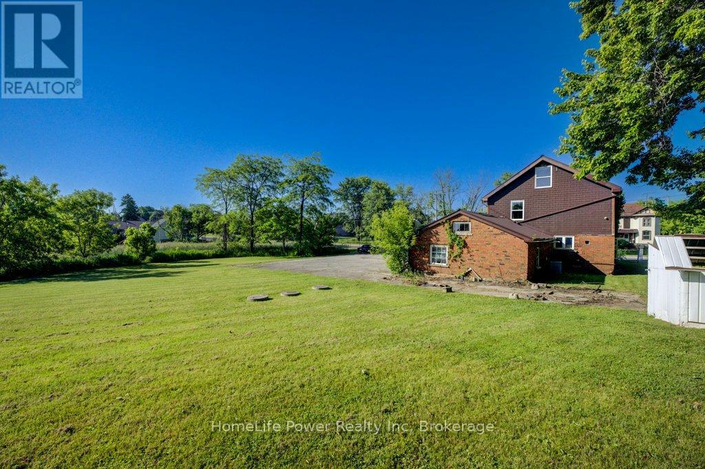 59 Queen Street, Puslinch, Ontario  N0B 2C0 - Photo 25 - X12275178