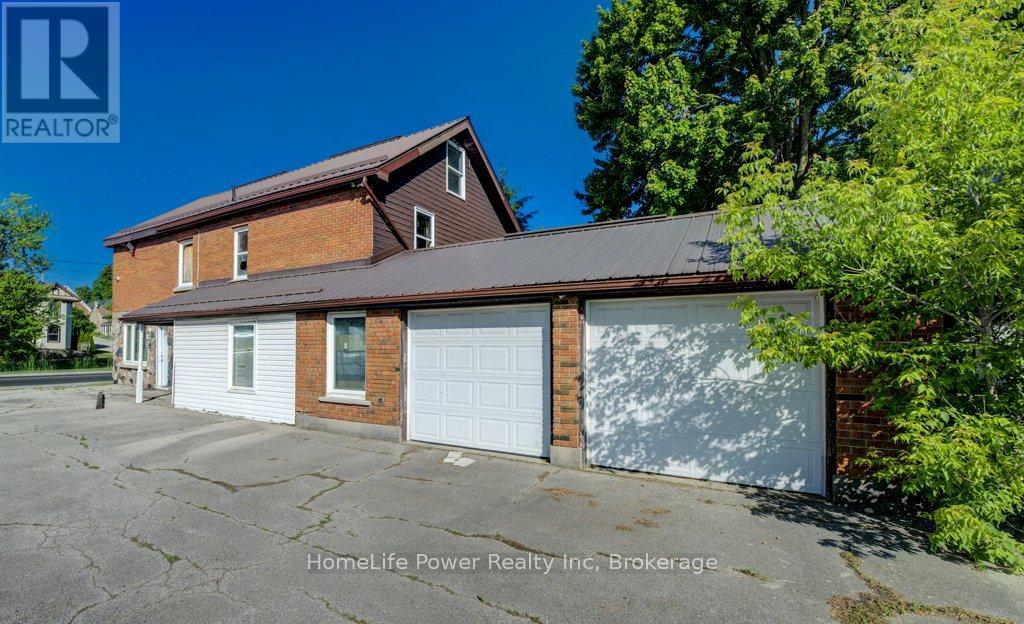59 Queen Street, Puslinch, Ontario  N0B 2C0 - Photo 26 - X12275178