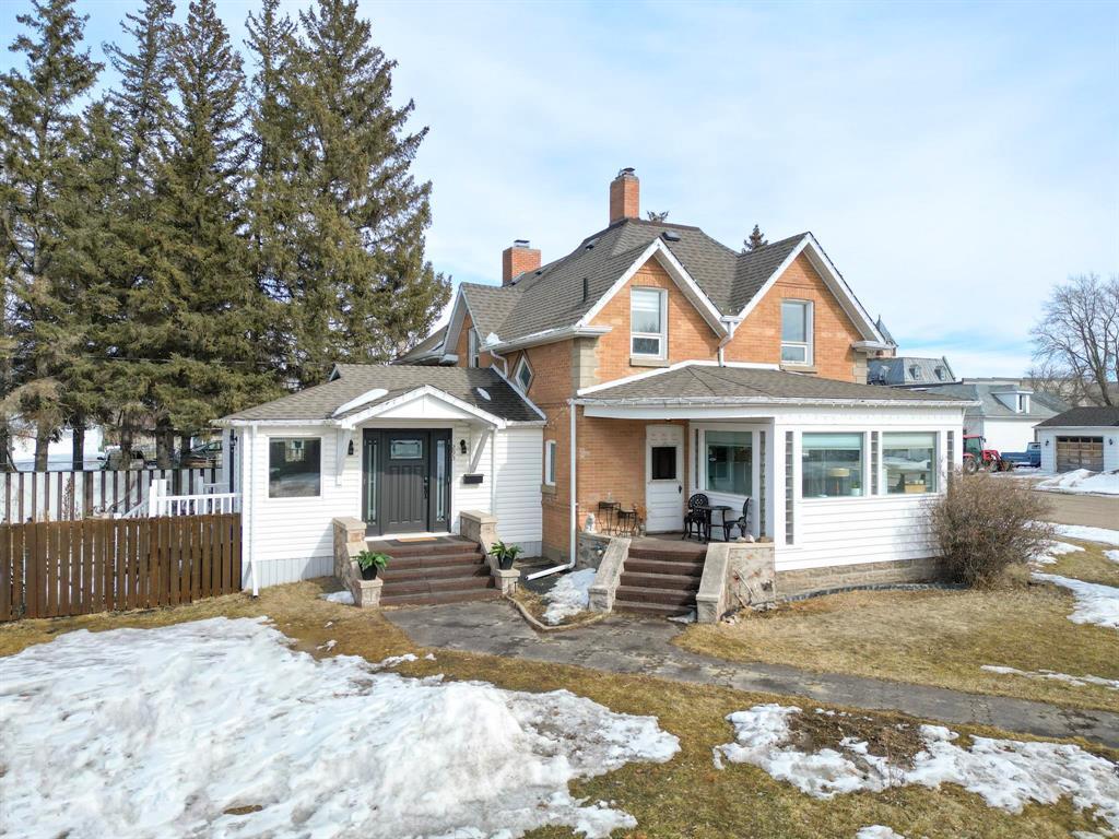 295 8th Avenue, Virden, Manitoba