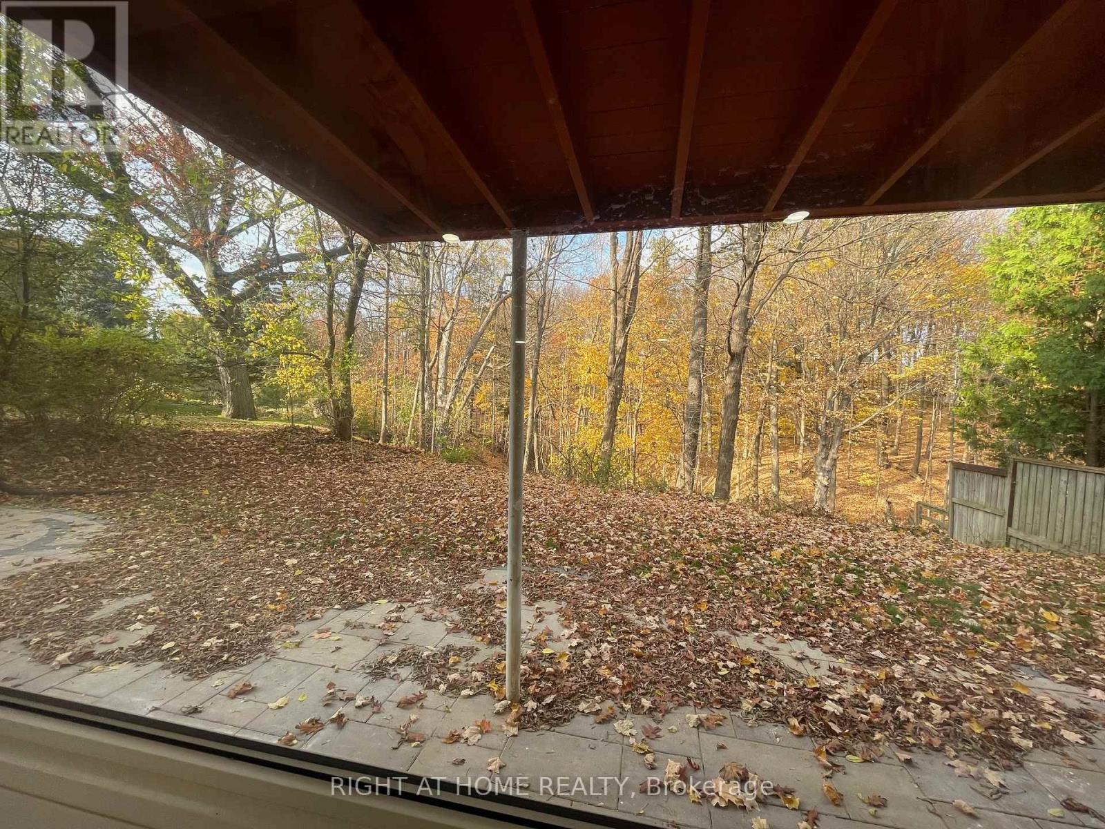 62 Banstock Drive, Toronto, Ontario  M2K 2H6 - Photo 3 - C12275158