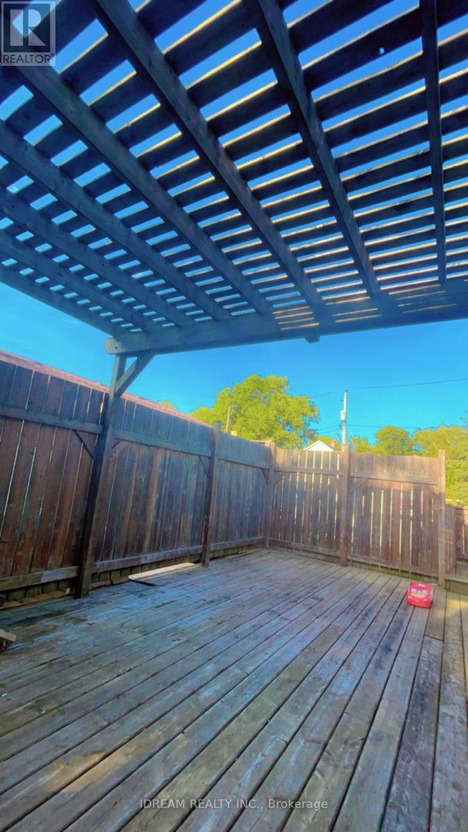 310 Brant Street, Haldimand, Ontario  N1A 2A8 - Photo 10 - X12235866