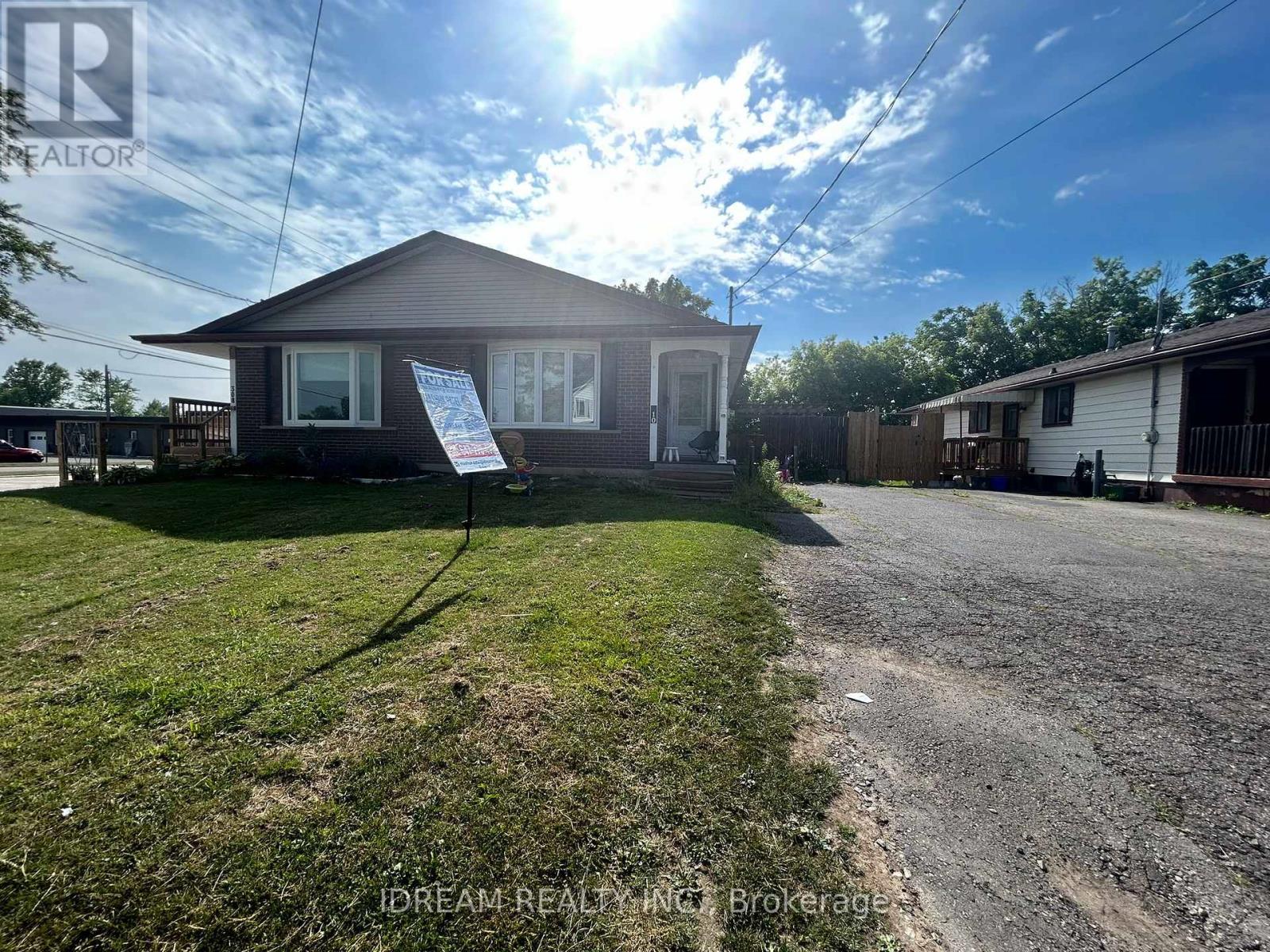 310 Brant Street, Haldimand, Ontario  N1A 2A8 - Photo 1 - X12235866