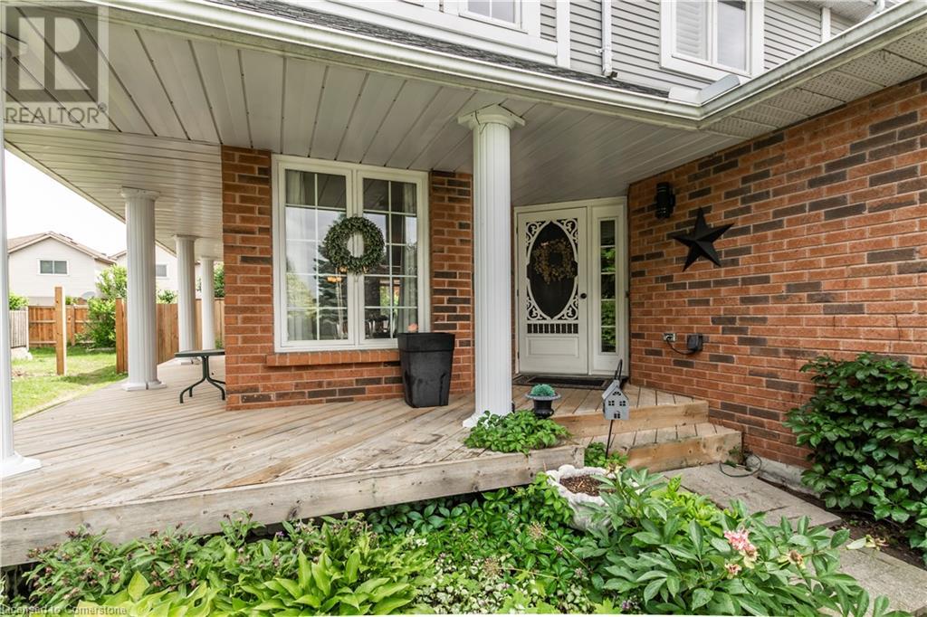 Property at 108 FAIRGREEN Close image 3