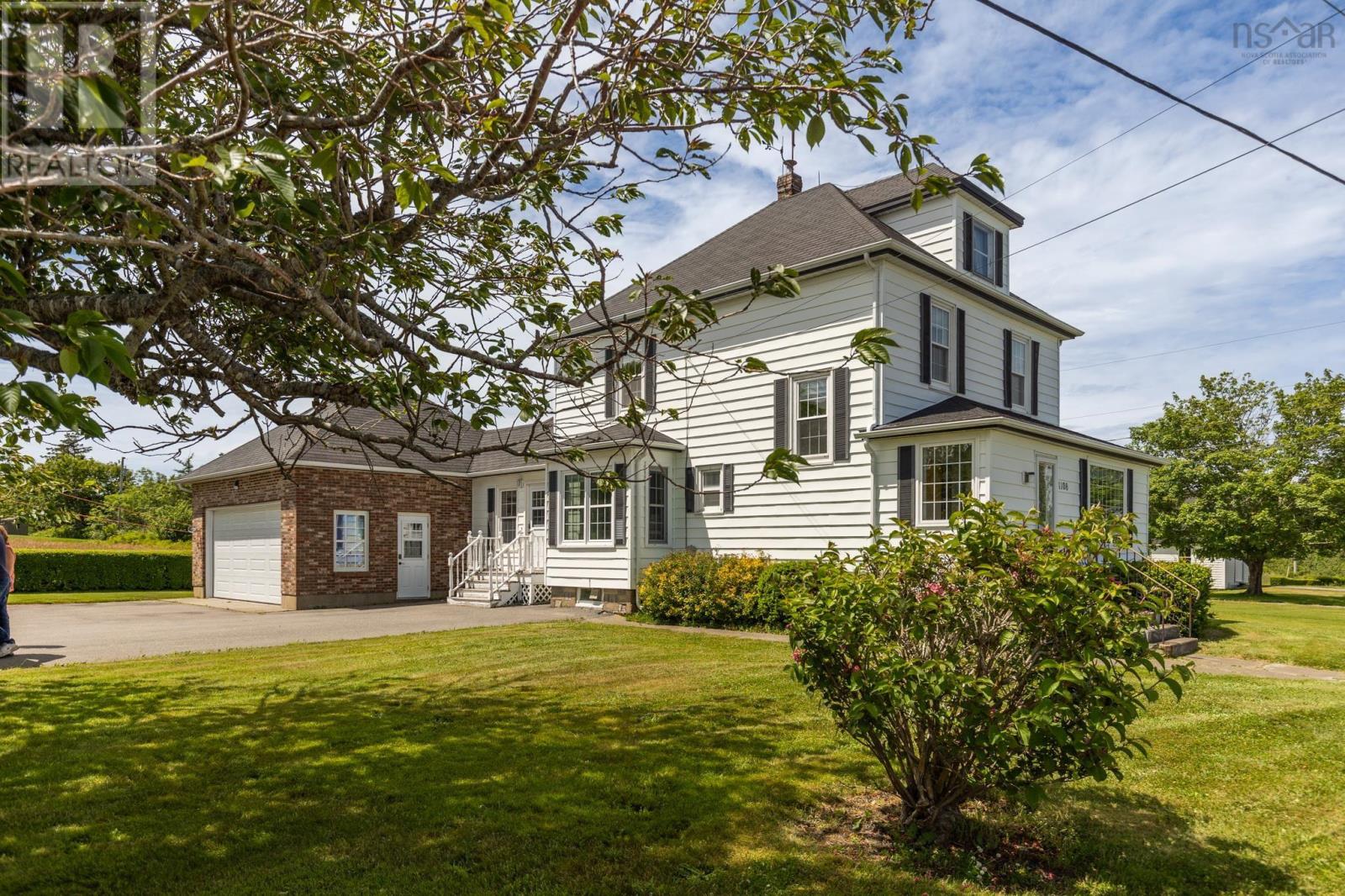 1108 Highway 335, Middle West Pubnico, Nova Scotia  B0W 3S0 - Photo 2 - 202516912