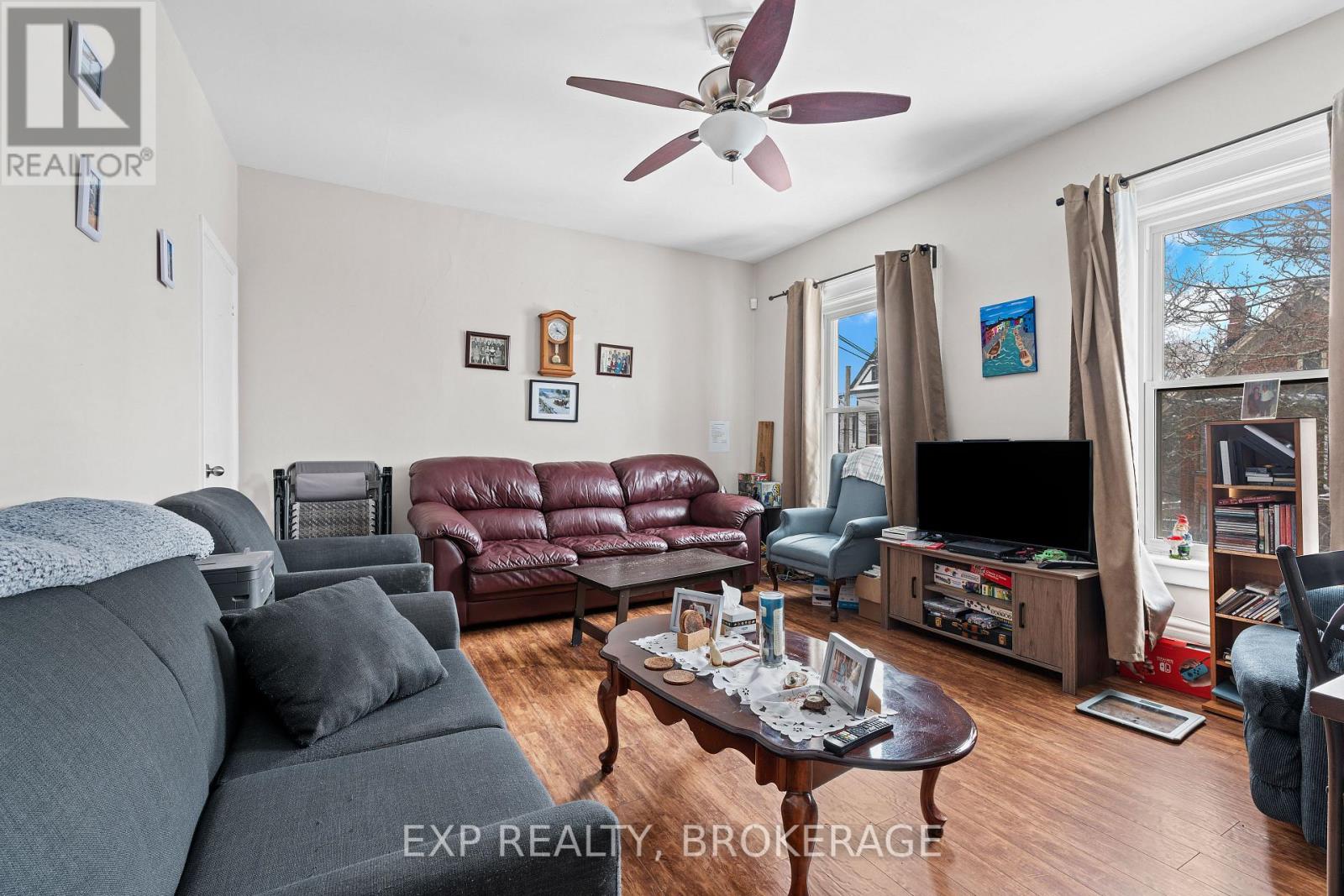 49 Wall Street, Brockville, Ontario  K6V 4S2 - Photo 18 - X12275202