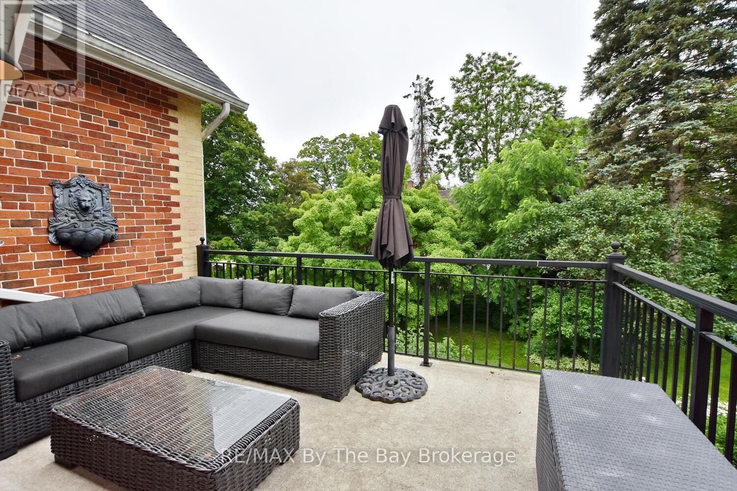 214 Elm Street, Clearview, Ontario  L0M 1S0 - Photo 24 - S12275210