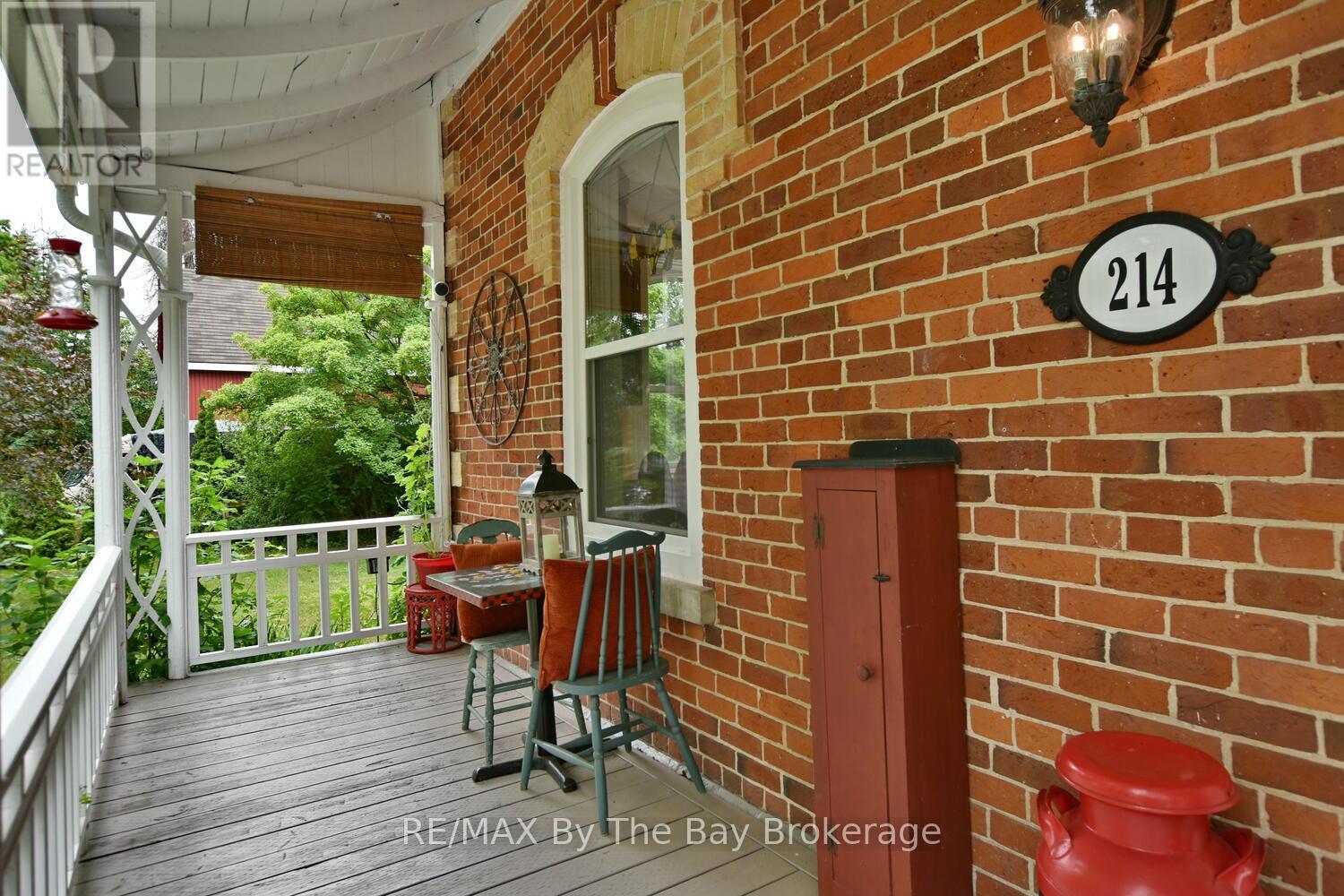 214 Elm Street, Clearview, Ontario  L0M 1S0 - Photo 37 - S12275210