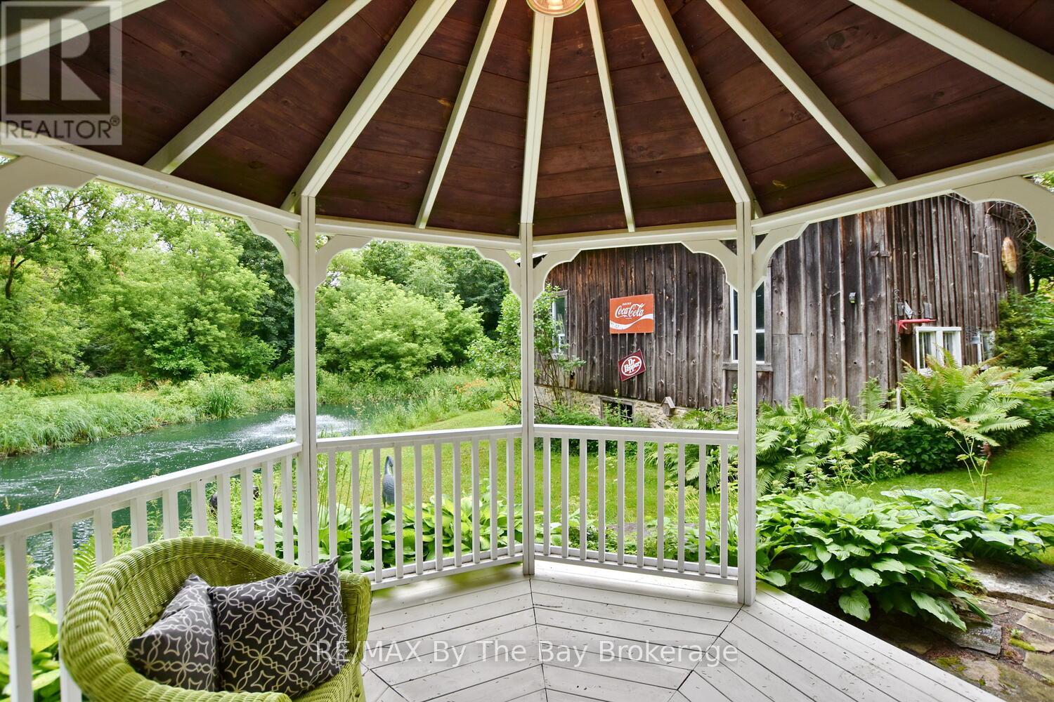 214 Elm Street, Clearview, Ontario  L0M 1S0 - Photo 42 - S12275210