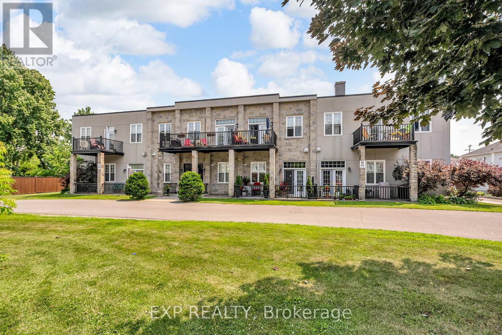 202 - 412 Fifth Street E, Cornwall, Ontario  K6H 2M2 - Photo 15 - X12269445