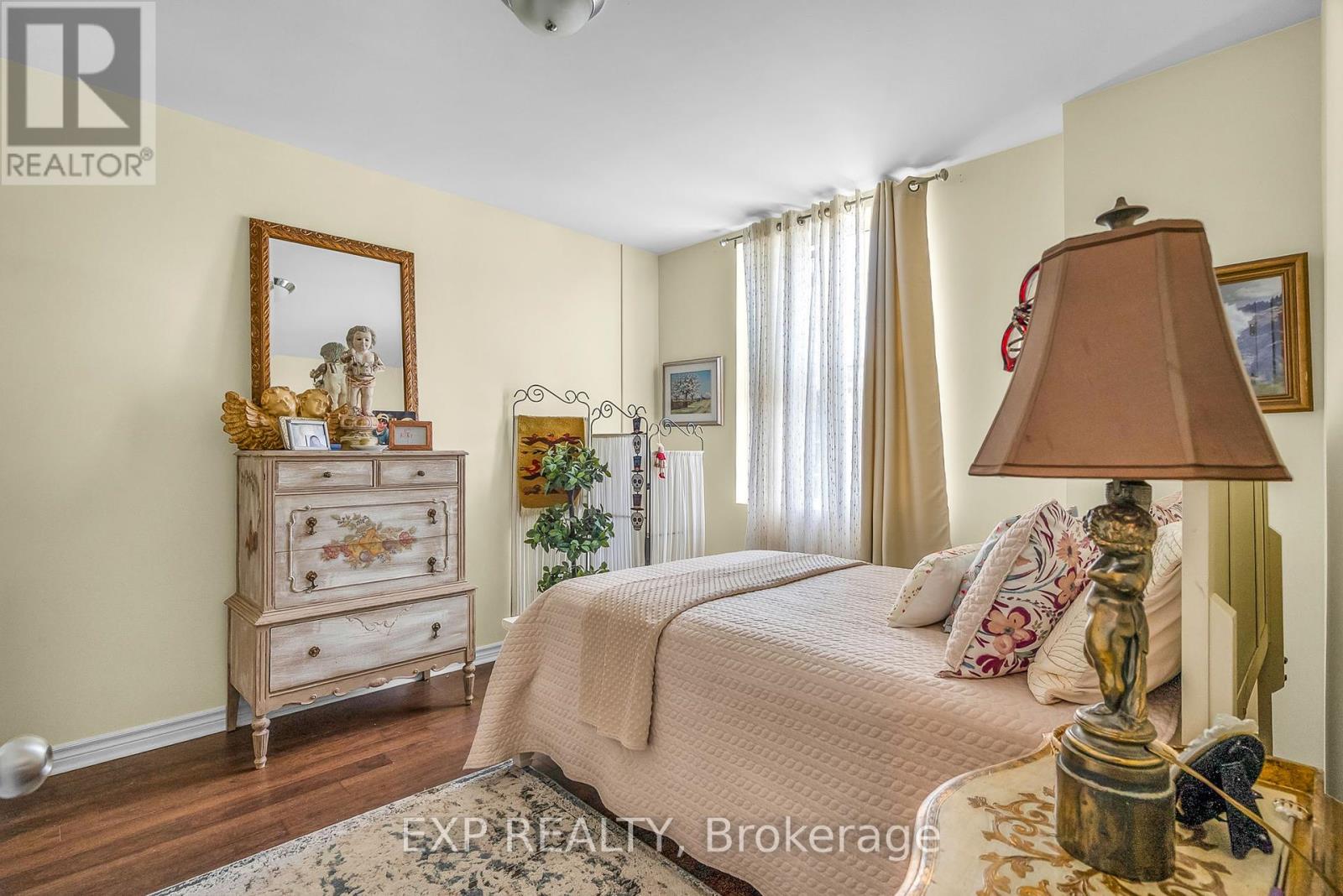 202 - 412 Fifth Street E, Cornwall, Ontario  K6H 2M2 - Photo 9 - X12269445
