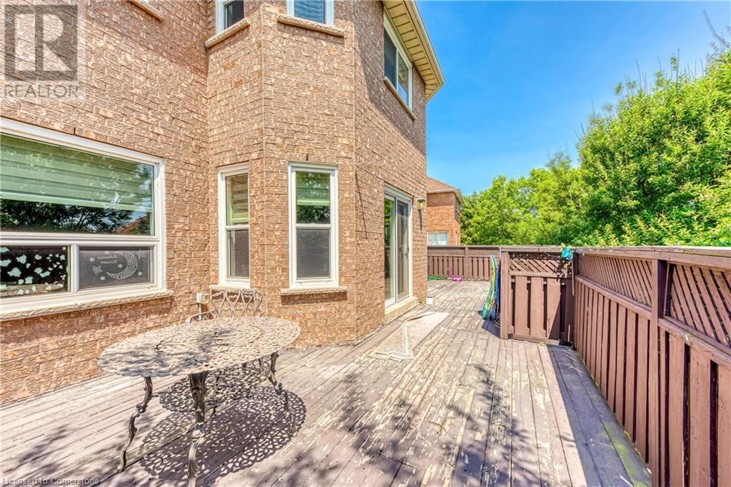 1362 Pilgrims Way, Oakville, Ontario  L6M 2W4 - Photo 31 - 40749136