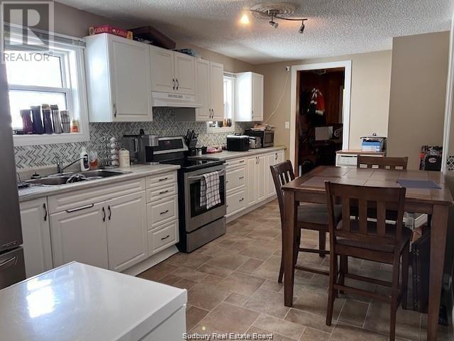 Property at 390 Morin Avenue image 2