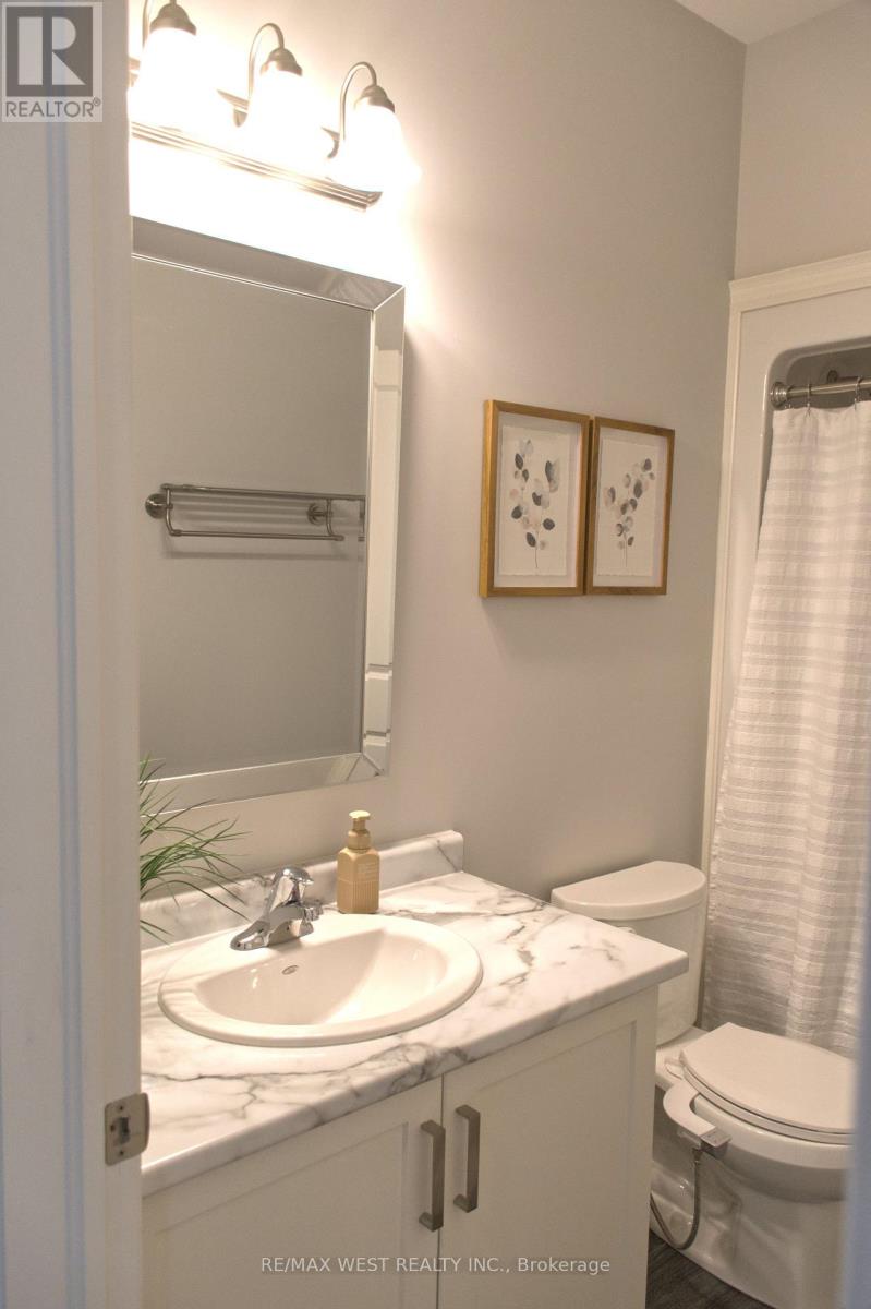 396 Louisa Street, Fort Erie (Lakeshore), Ontario  L2A 0E2 - Photo 23 - X12274406