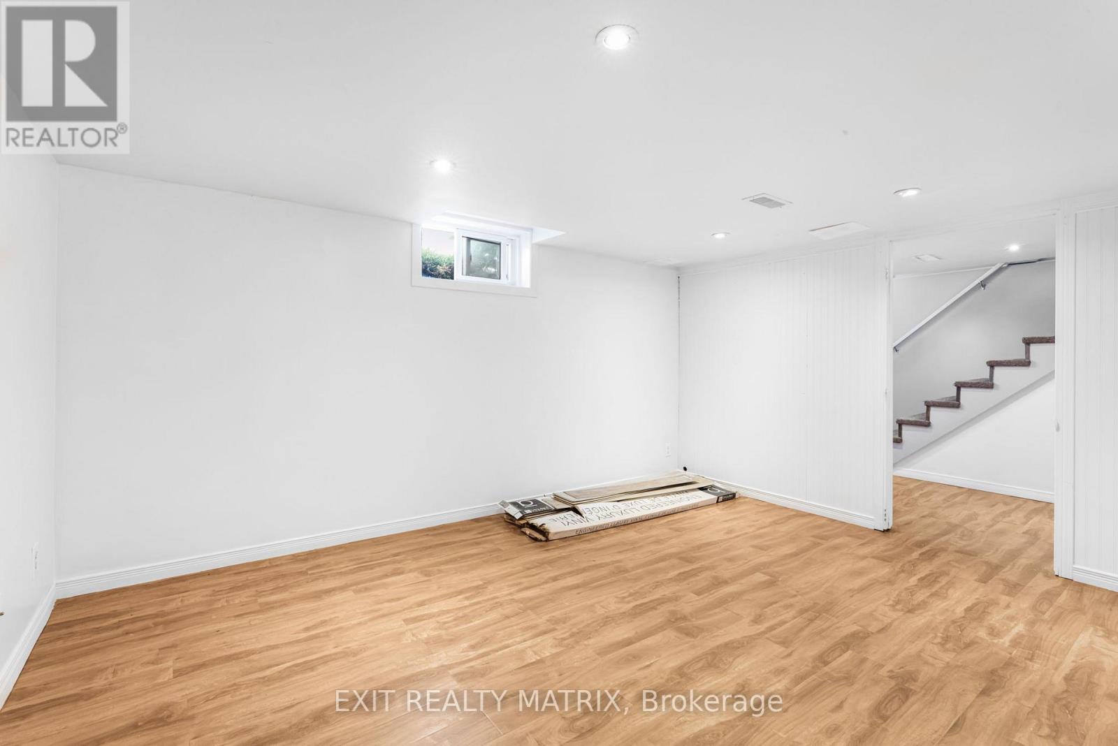499 Smerdon Street, Hawkesbury, Ontario  K6A 2M9 - Photo 23 - X12275272
