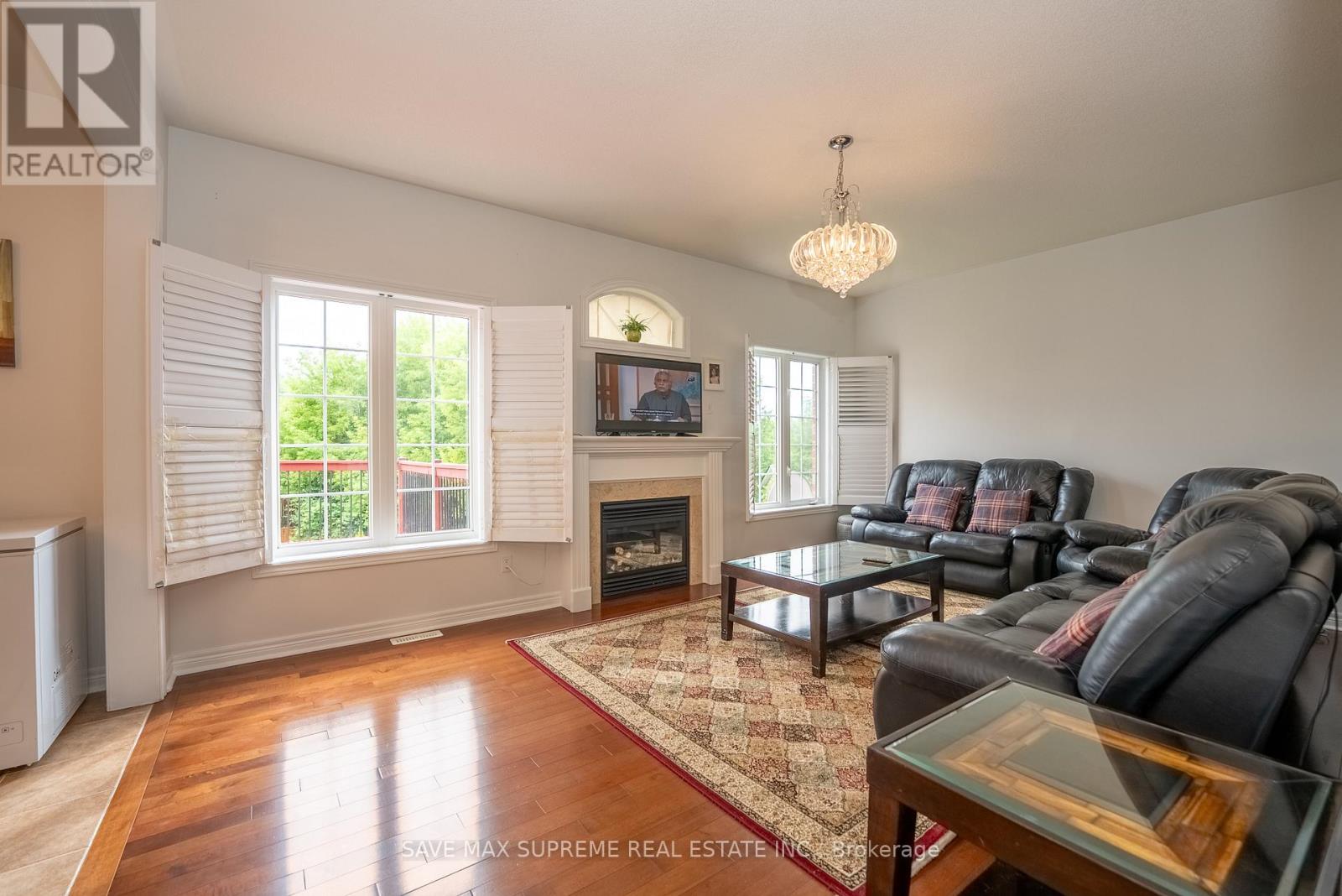 4 Ozark Court, Brampton (Bram West), Ontario  L6Y 0L4 - Photo 12 - W12270885