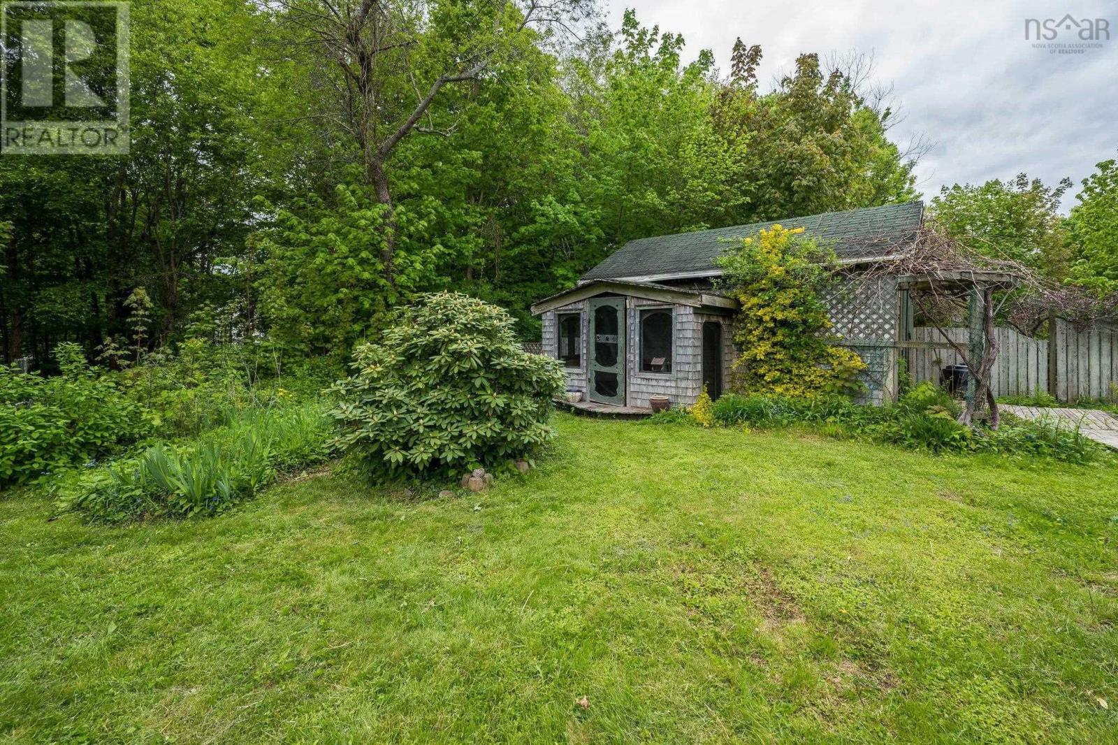 33 Klondyke Street, Kentville, Nova Scotia  B4N 1J1 - Photo 28 - 202512538