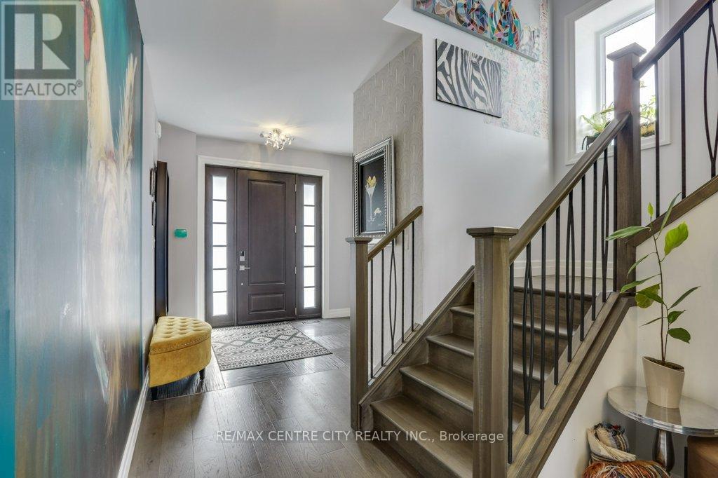 146 Victoria Street, London East, Ontario  N6A 2B7 - Photo 5 - X12275441