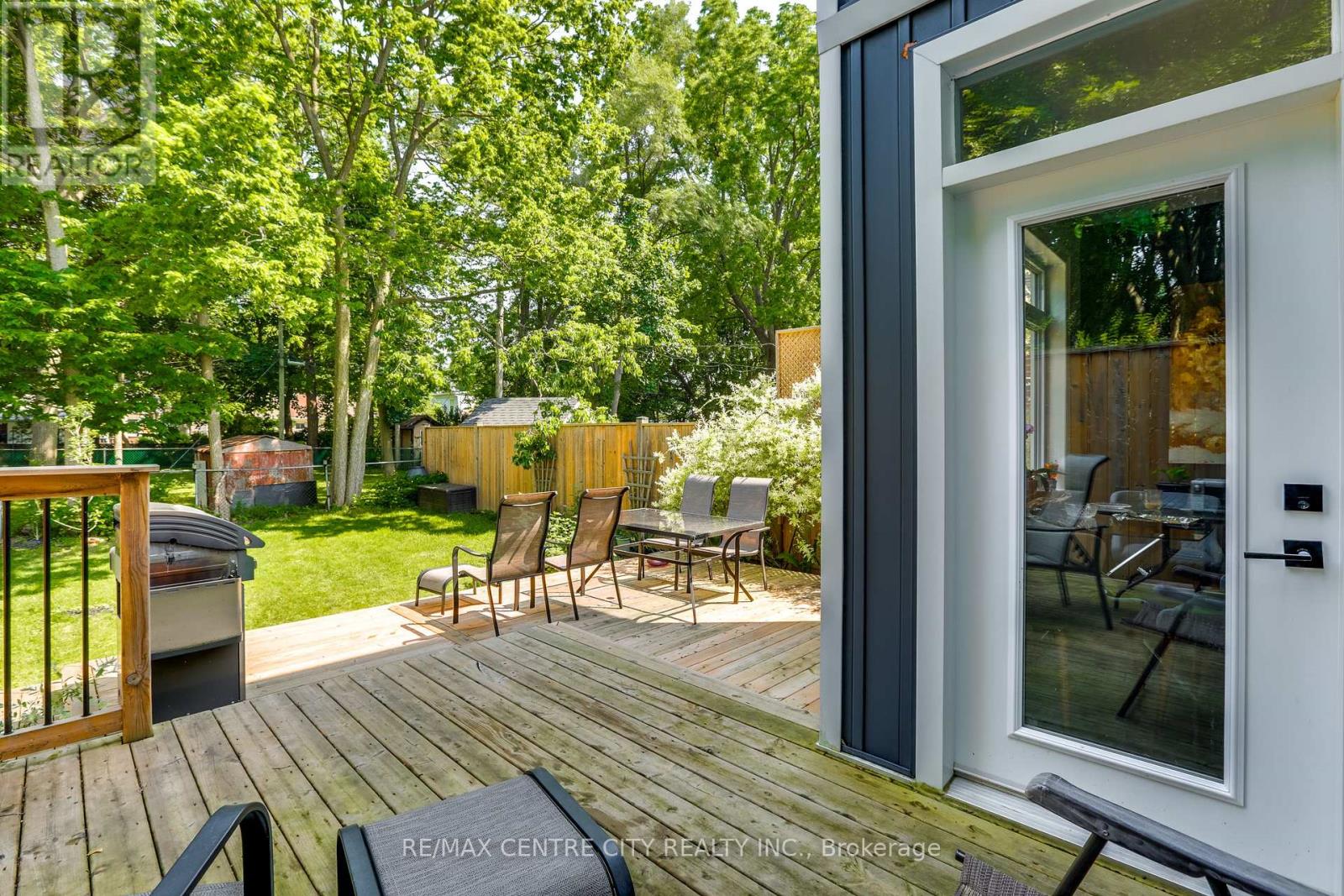 146 Victoria Street, London East, Ontario  N6A 2B7 - Photo 50 - X12275441