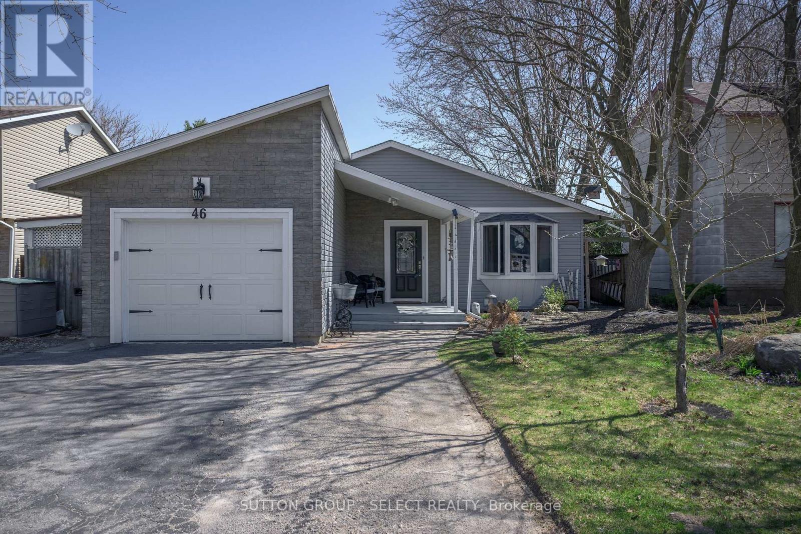 46 Monmore Road, London North (North F), Ontario  N6G 2W6 - Photo 3 - X12275489