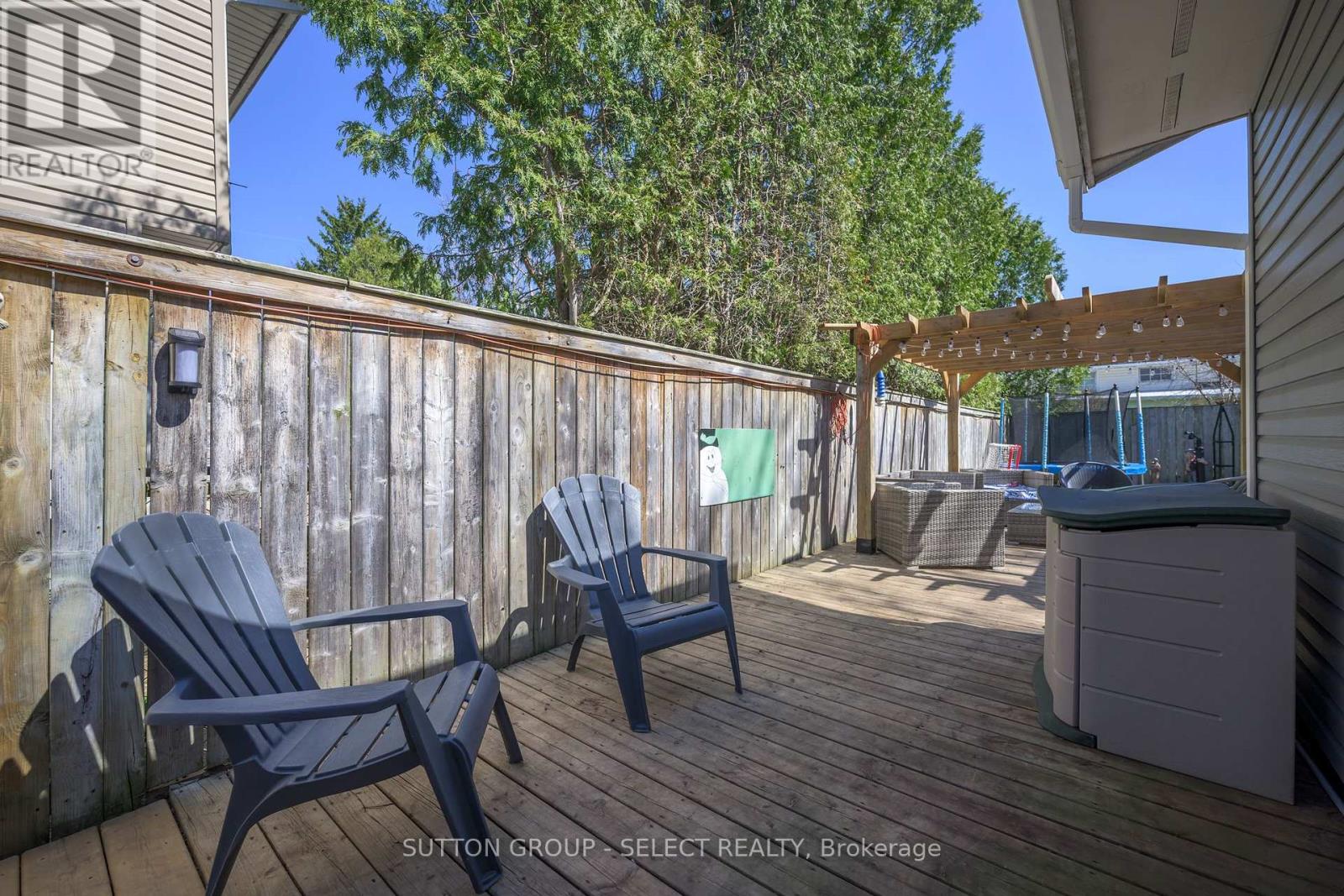 46 Monmore Road, London North (North F), Ontario  N6G 2W6 - Photo 31 - X12275489