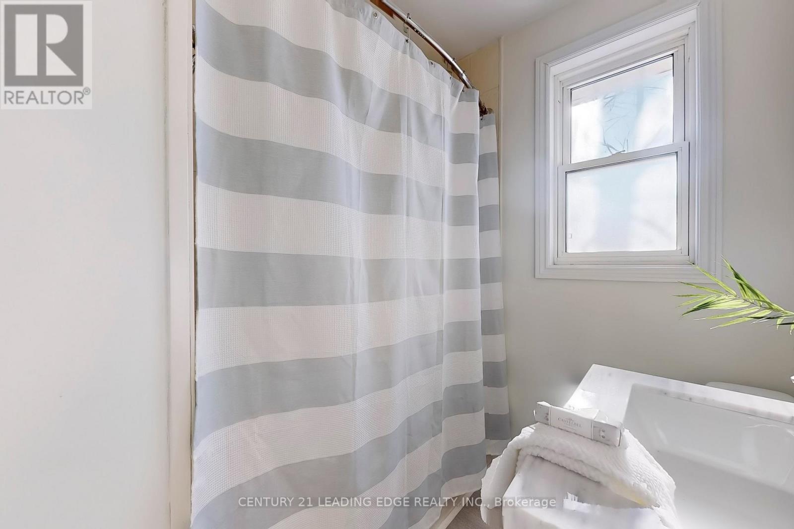1444 Gore Road, London East, Ontario  N5W 1R9 - Photo 18 - X12271135