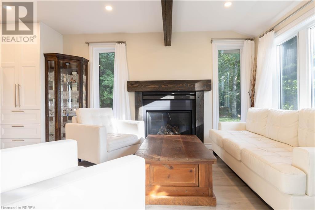 Property at 2328 NIXON Road image 3