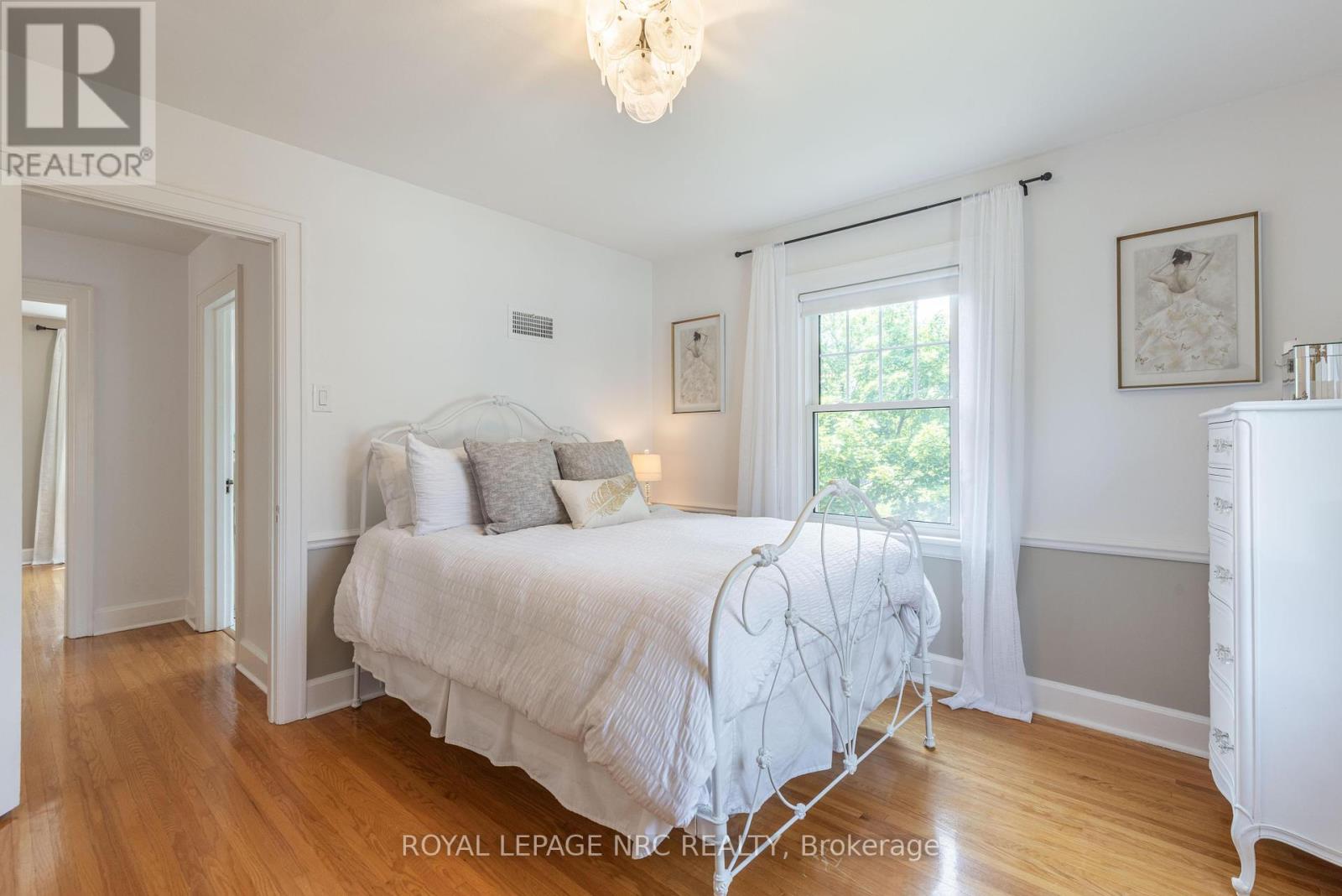51 Hillcrest Avenue, St. Catharines, Ontario  L2R 4Y3 - Photo 35 - X12262453