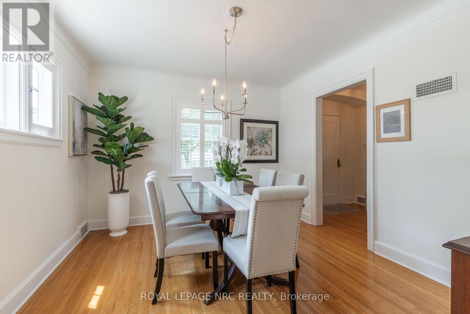 51 Hillcrest Avenue, St. Catharines, Ontario  L2R 4Y3 - Photo 10 - X12262453