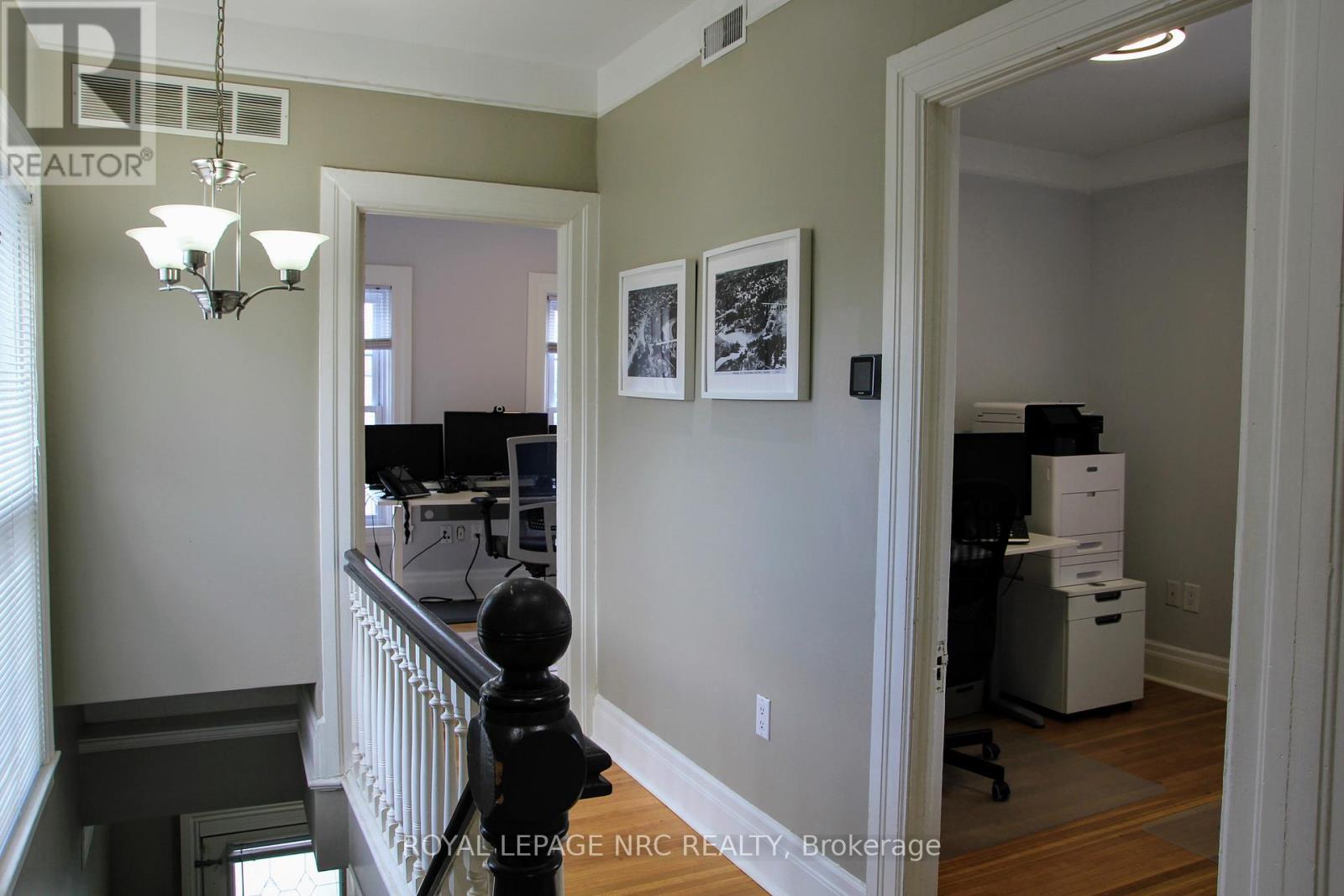 19 Court Street, St. Catharines, Ontario  L2R 4R5 - Photo 38 - X12275561