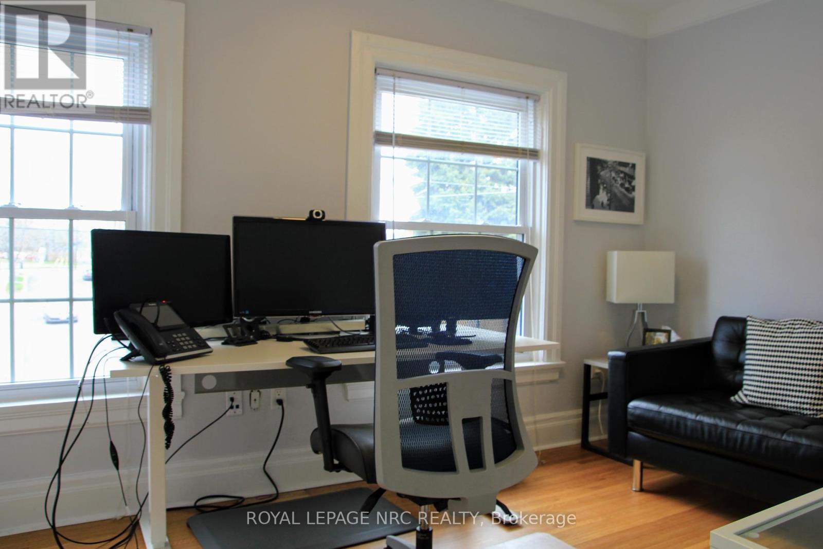 19 Court Street, St. Catharines, Ontario  L2R 4R5 - Photo 40 - X12275561