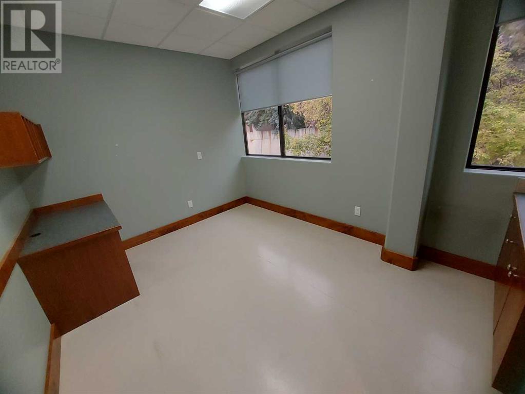 210, 4320 50 Avenue, Red Deer, Alberta  T4N 3Z6 - Photo 14 - A2172349