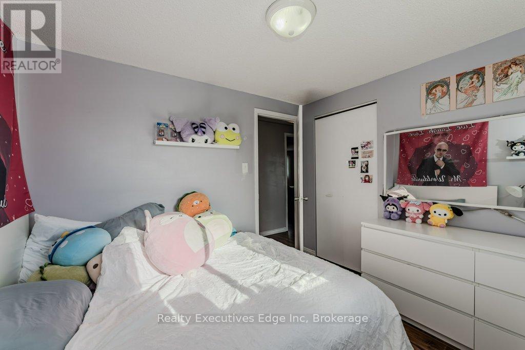 23 Sagewood Place, Guelph, Ontario  N1G 3M8 - Photo 28 - X12275412