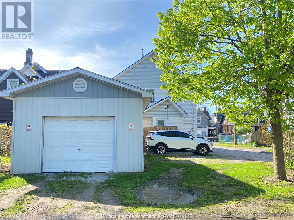 45 Gray Street, Chatham, Ontario  N7M 1S7 - Photo 3 - 25017497