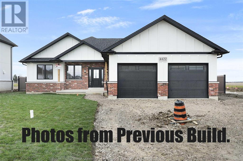 MLS# 25017456: 2568 MAYFAIR, LaSalle, Canada