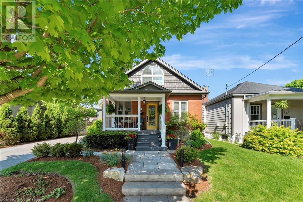 Property at 64 ABERDEEN Road S image 3