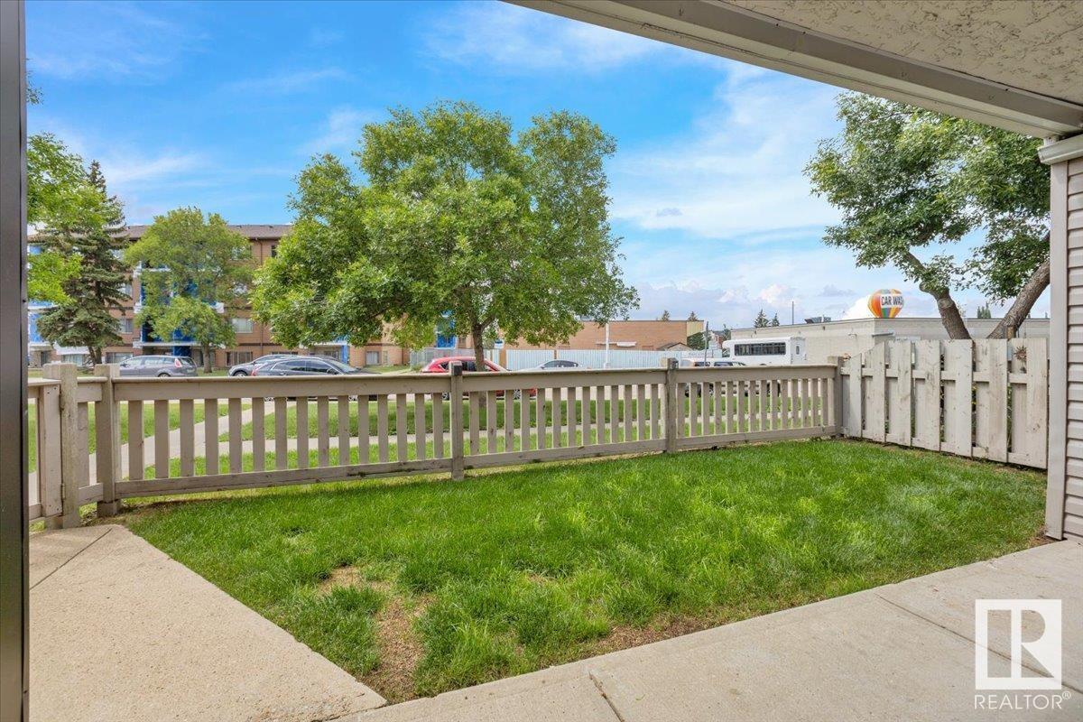 Property at 15005 26 ST NW image 5