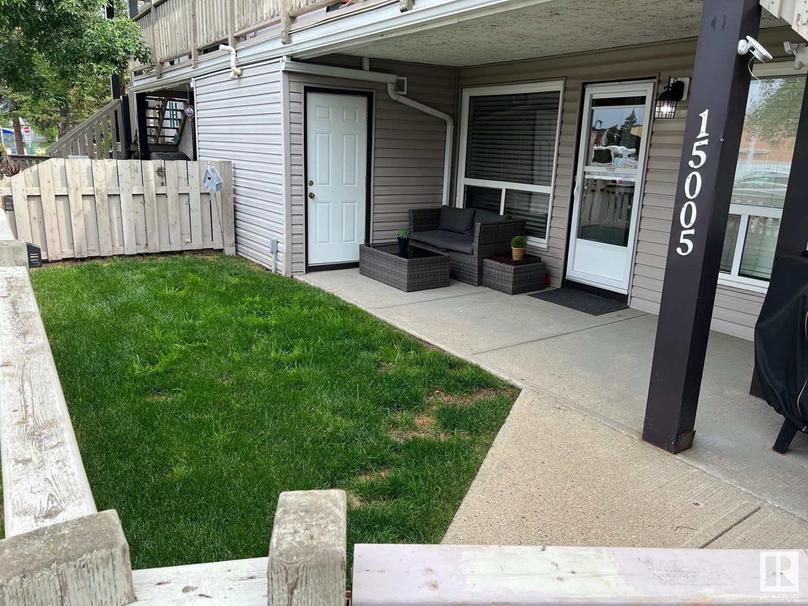 Property at 15005 26 ST NW image 1