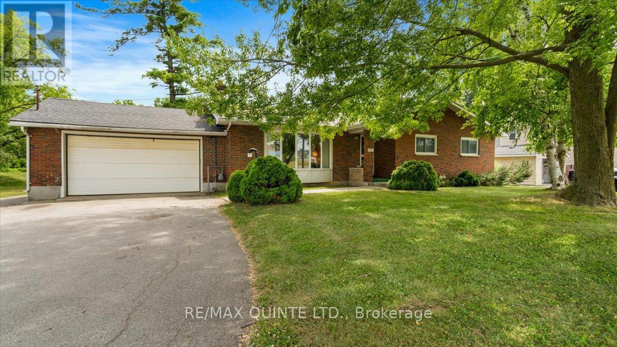 507 Dundas Street W, Belleville, Ontario  K8P 1B6 - Photo 1 - X12275618