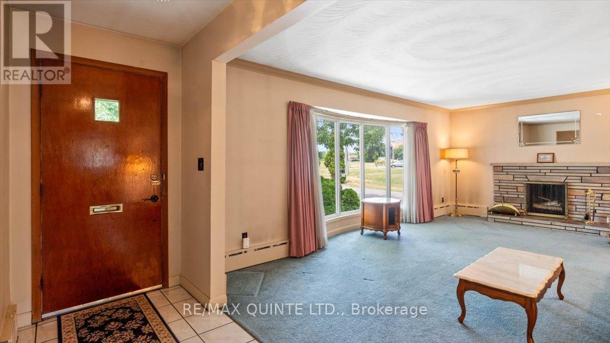 507 Dundas Street W, Belleville, Ontario  K8P 1B6 - Photo 8 - X12275618