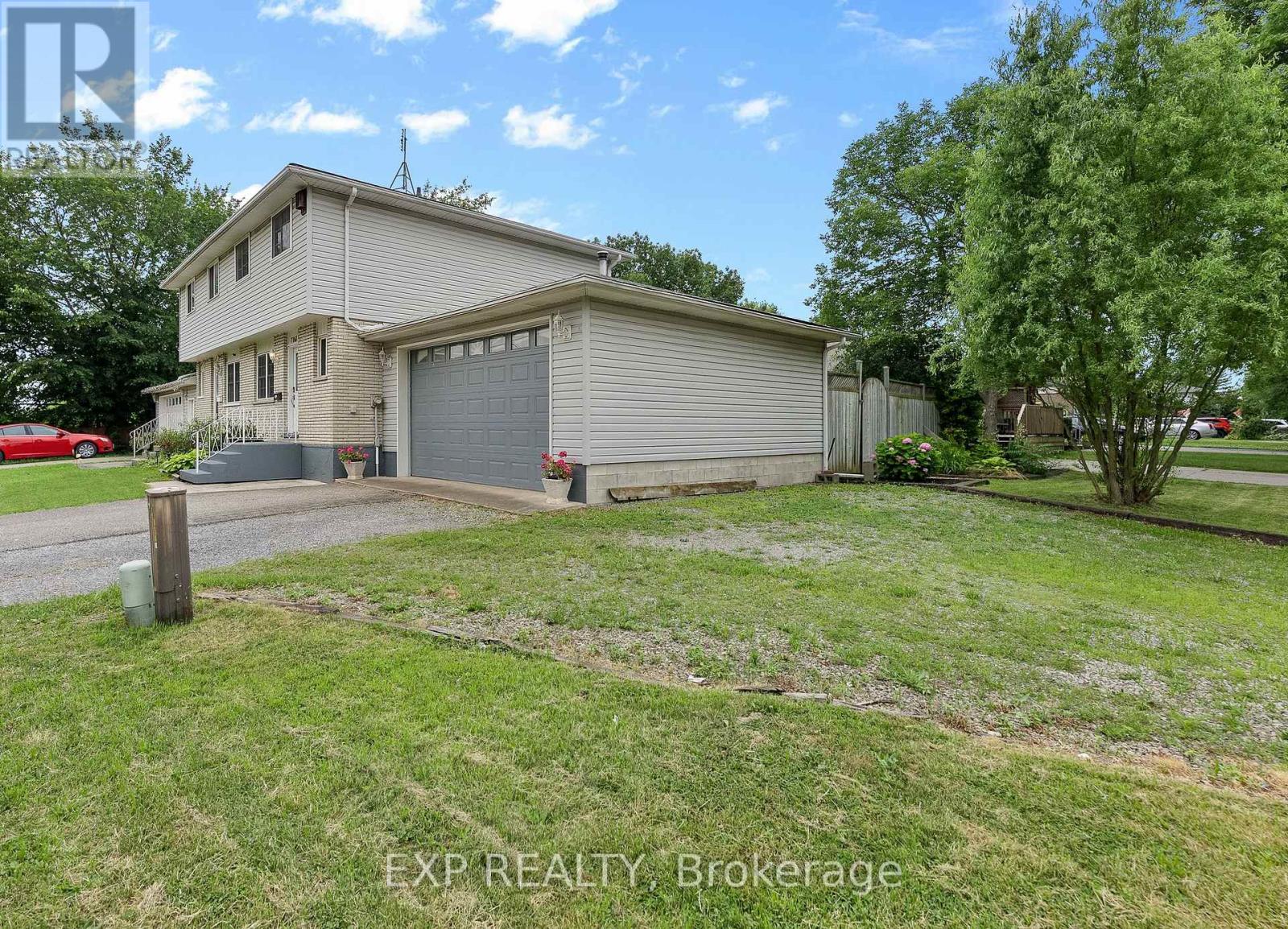 Property at 7161 AILANTHUS AVENUE image 4