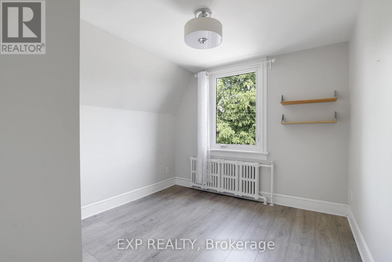 22 Delaware Avenue, Ottawa, Ontario  K2P 0Z3 - Photo 26 - X12275614