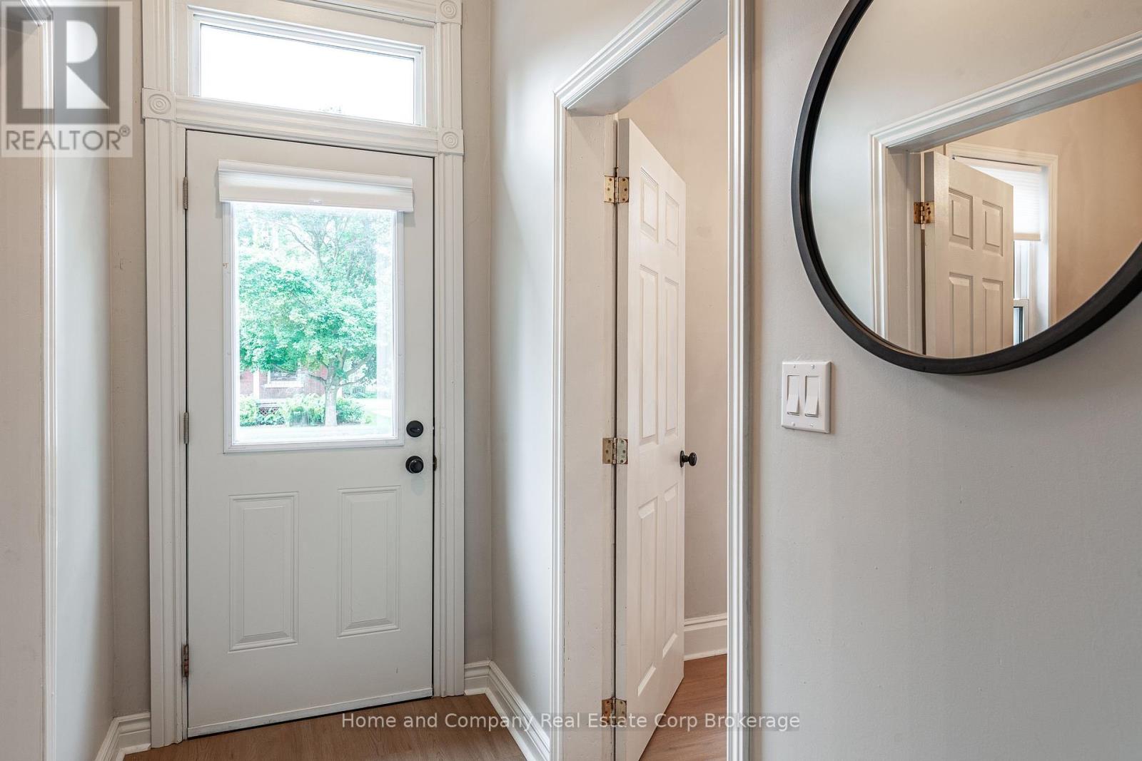 Property at 41 WELL STREET image 2