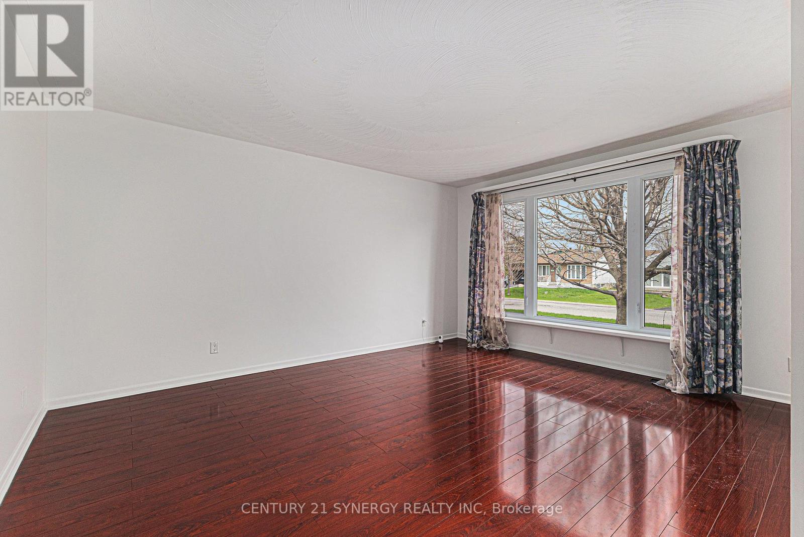 Property at 1392 AURELE STREET image 5