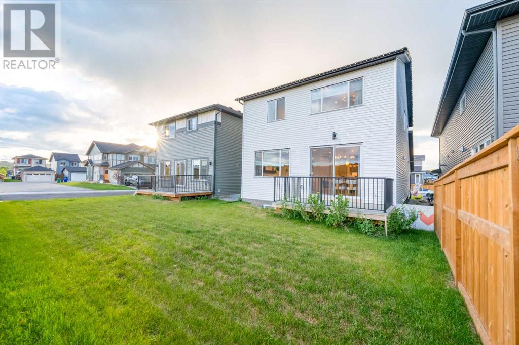 8 Vantage Drive, Cochrane, Alberta  T4C 3C1 - Photo 37 - A2236578