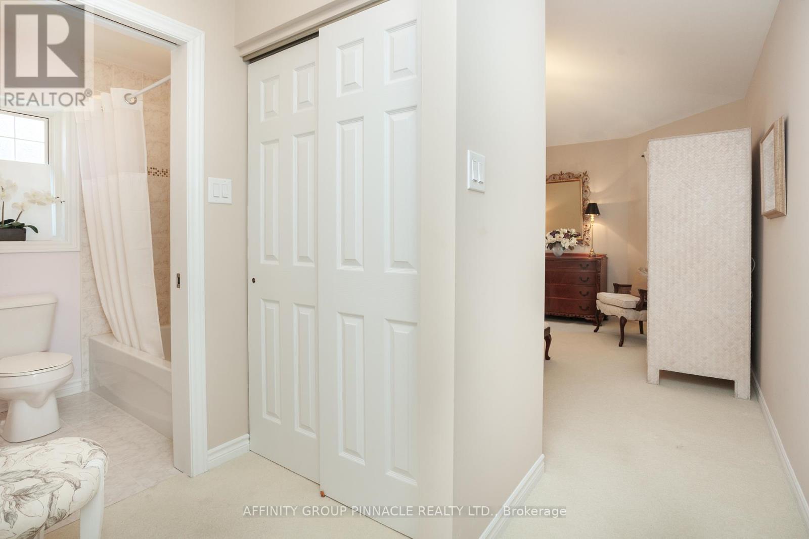 10 Deane Street, Kawartha Lakes, Ontario  K0M 1N0 - Photo 20 - X12275633