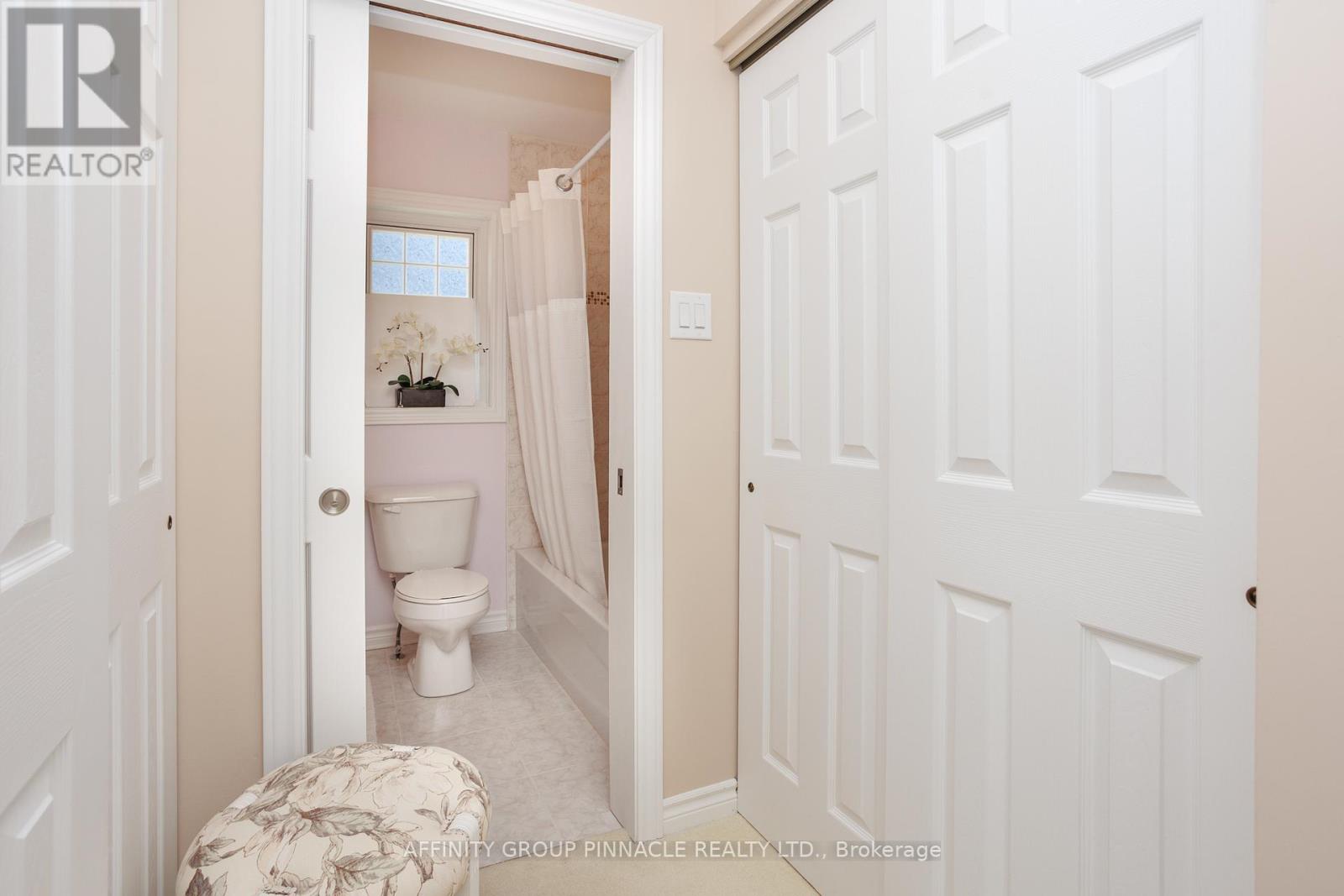 10 Deane Street, Kawartha Lakes, Ontario  K0M 1N0 - Photo 21 - X12275633