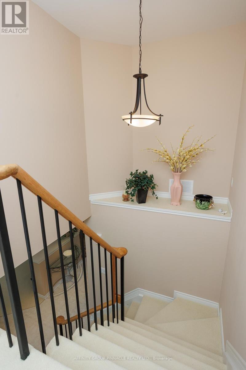 10 Deane Street, Kawartha Lakes, Ontario  K0M 1N0 - Photo 27 - X12275633