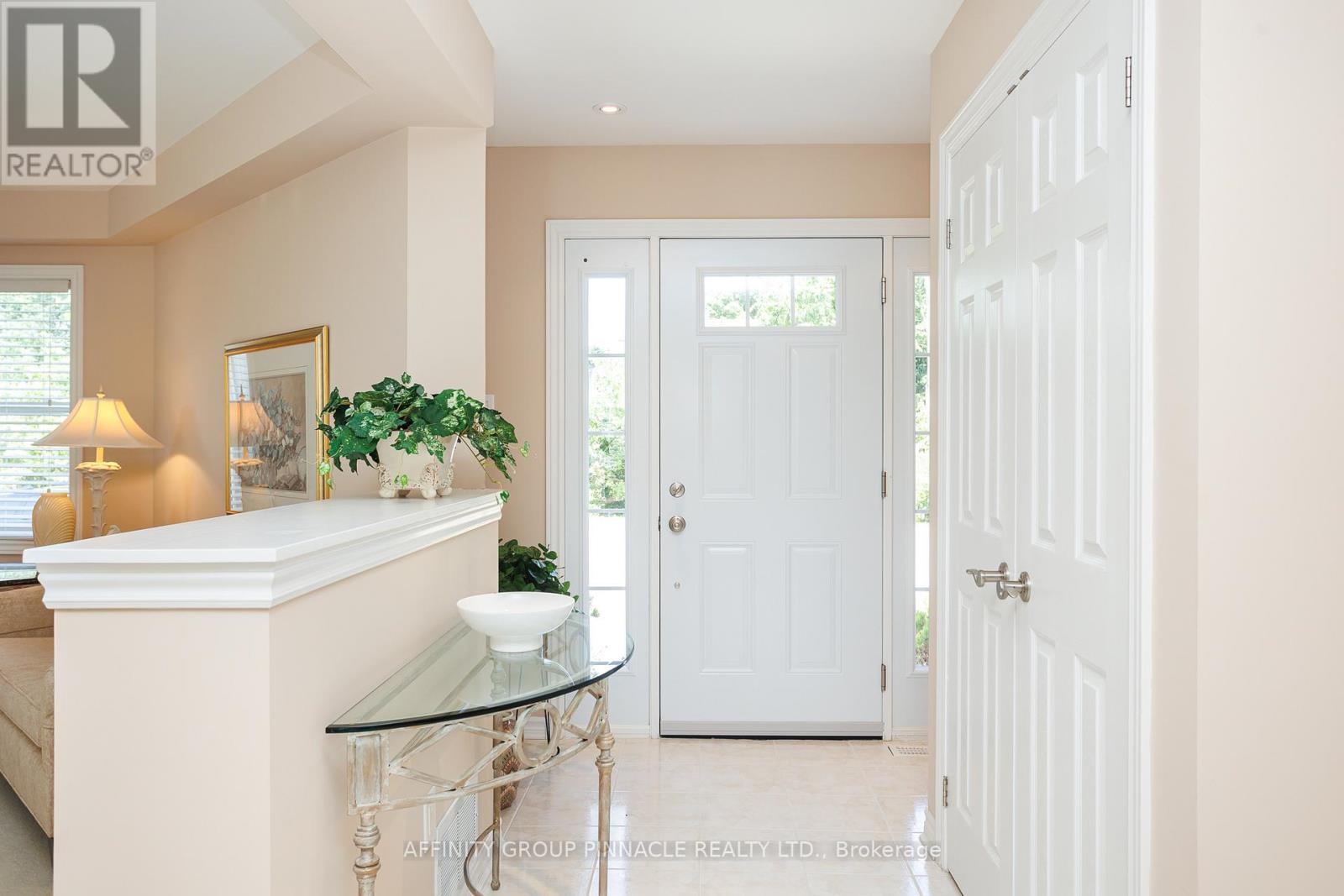 10 Deane Street, Kawartha Lakes, Ontario  K0M 1N0 - Photo 6 - X12275633