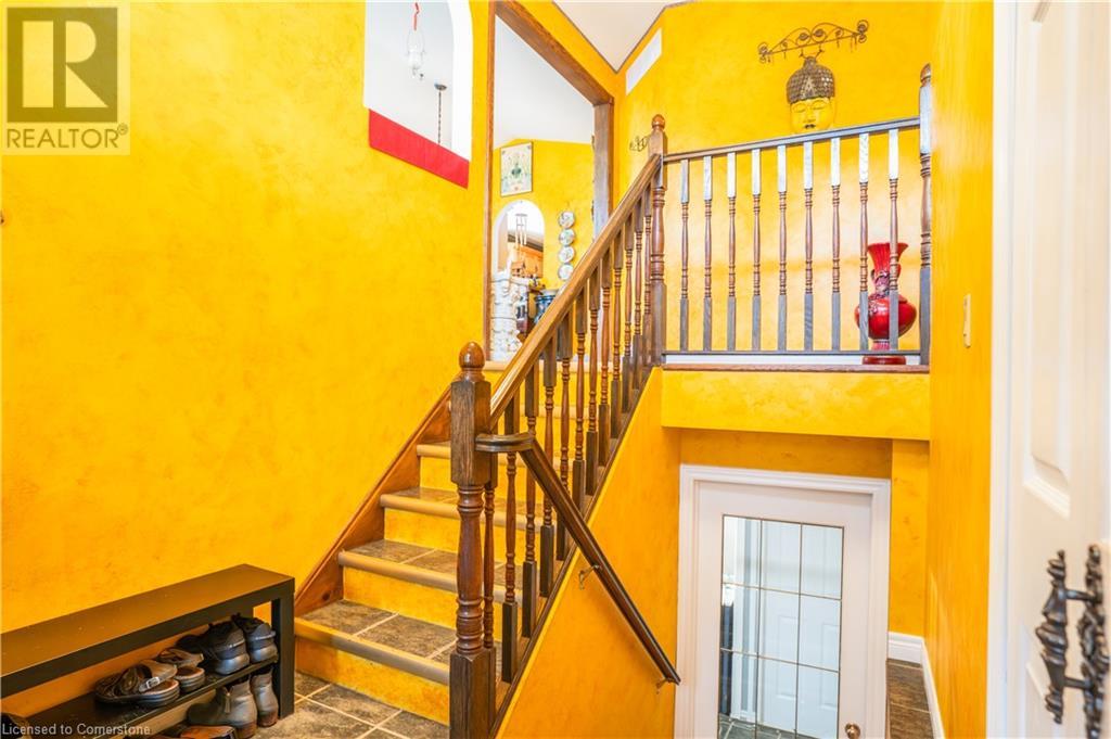 Property at 40 BALSAM Street image 3